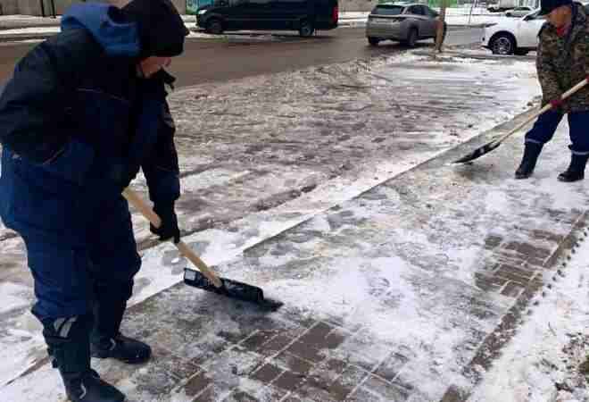 В Астане коммунальные службы демонстрируют удивительную "эффективность"