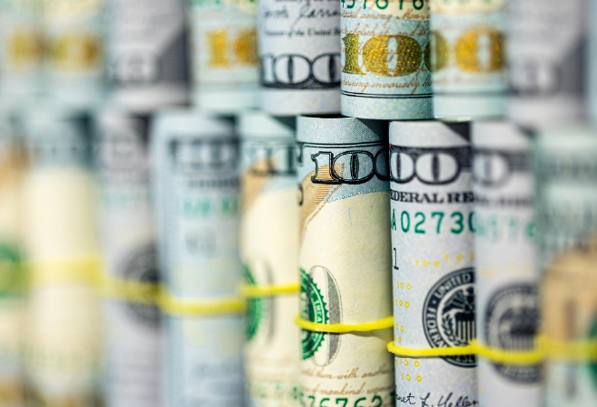 Минфин будет отслеживать валютные операции более 50 тыс долларов 