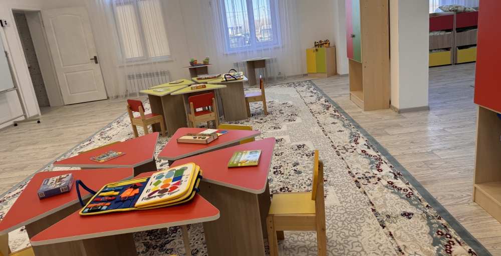 Шенеуніктер Хромтаудағы балабақшаны жөндеуге  уәде берді