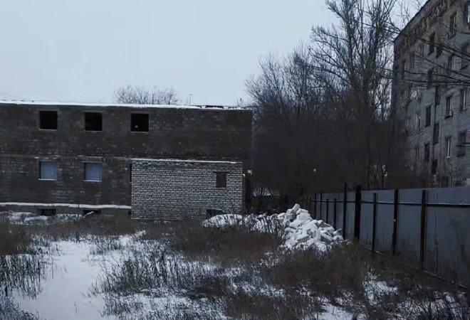 Футбол алаңы құрылыс алаңына айналды