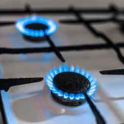 Три человека умерли от отравления газом в Атырау