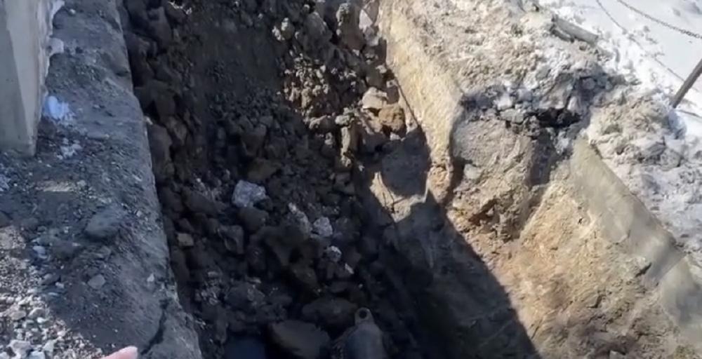 В акимате Кокшетау рассказали, кто и когда восстановит дорожное покрытие