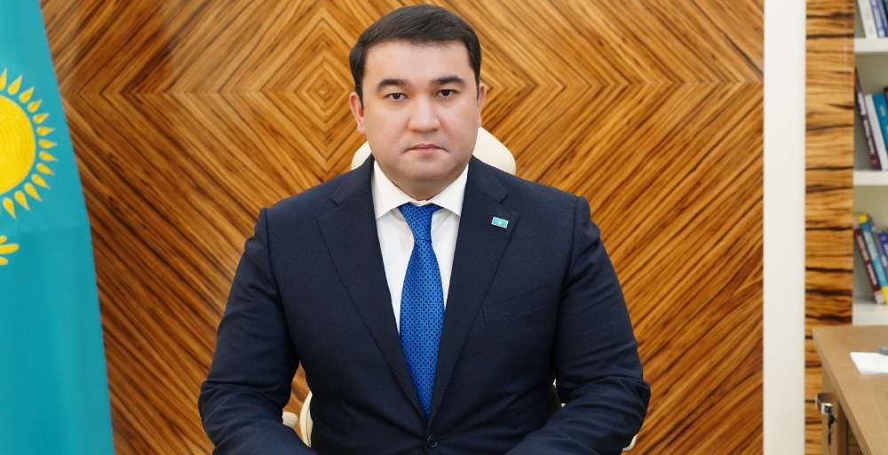 Без цифр по бюджету. Что ответили по ремонту дорог в Туркестанской области