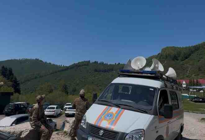 Алматы тауларында өрт қаупі күшейіп, құтқарушылар тұрғындарға төрт ережені ескертті