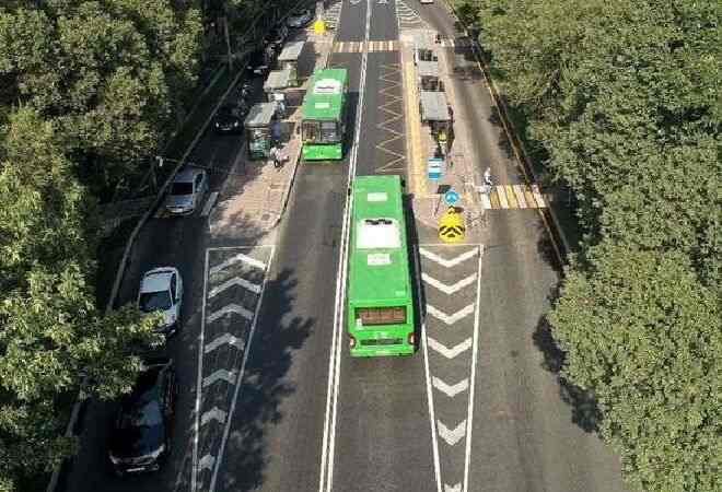 Алматы қаласында Райымбек батыр даңғылы бойындағы BRT жобасы уақытша тоқтатылды, ал дайын болған желі бөлігін бұзу мәселесі қарастырылып жатыр