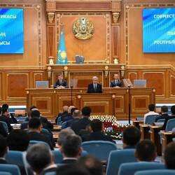В Астане прошло последнее совместное заседание палат Парламента