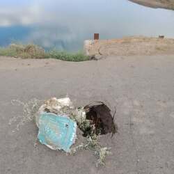 Жители Жезказгана показали обваливающуюся дорогу
