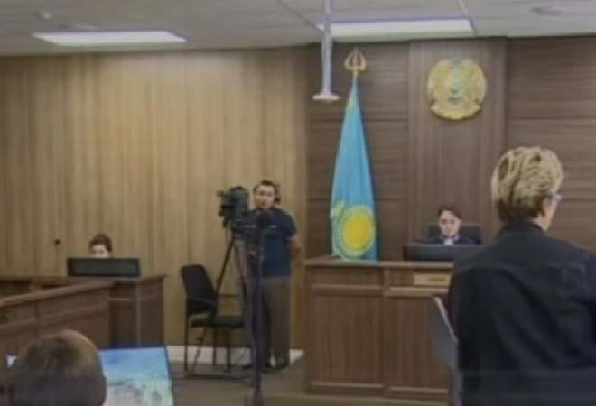 Жители дома, где получила смертельные травмы фельдшер Улдана Мырзуан, заявили о новых трещинах